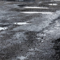 potholes-on-road potholes-on-road