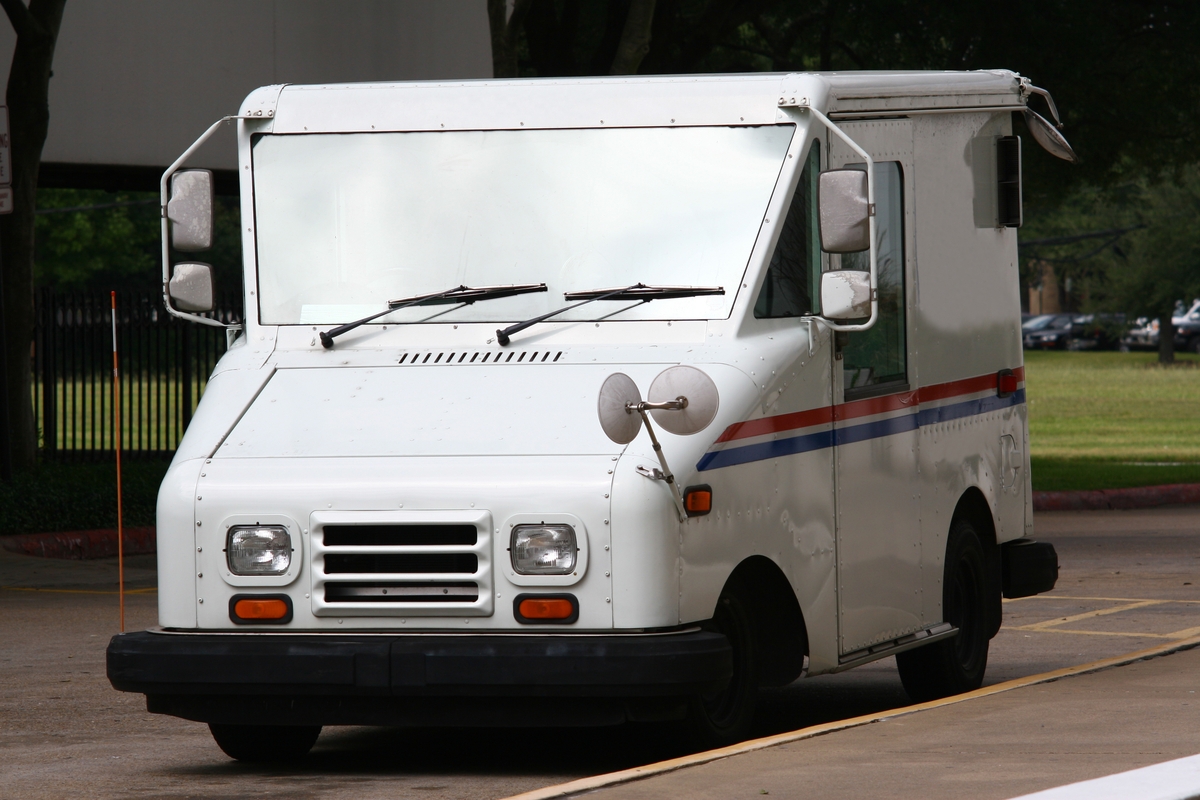 Getting Into an Accident With a USPS Mail Truck